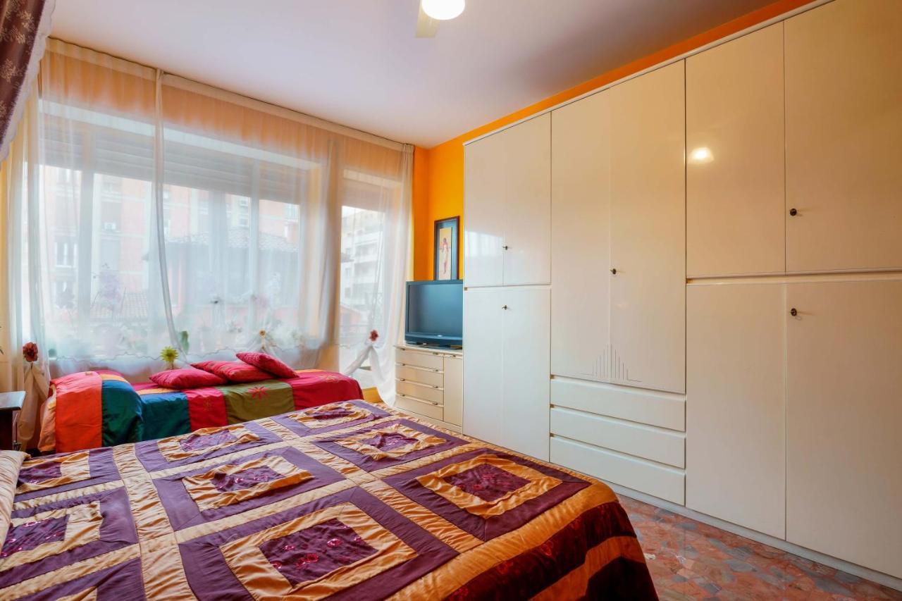 Bed And Breakfast Dolce Vita Болоня Екстериор снимка