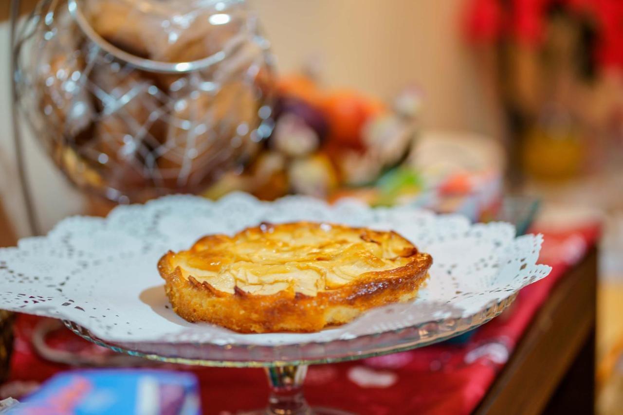 Bed And Breakfast Dolce Vita Болоня Екстериор снимка